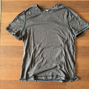 Lululemon men’s t-shirt - M, grey